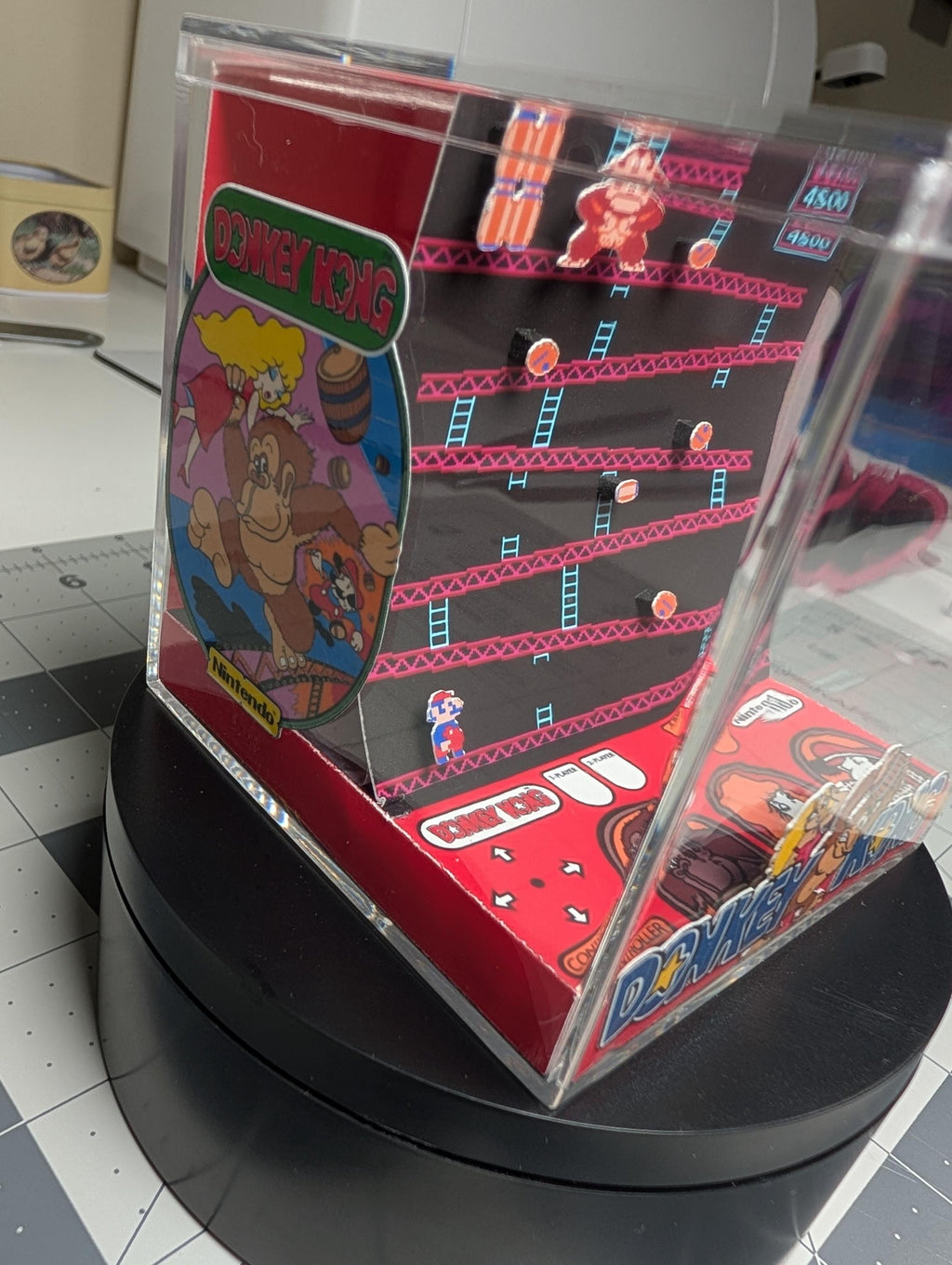 Donkey Kong Arcade Diorama Cube