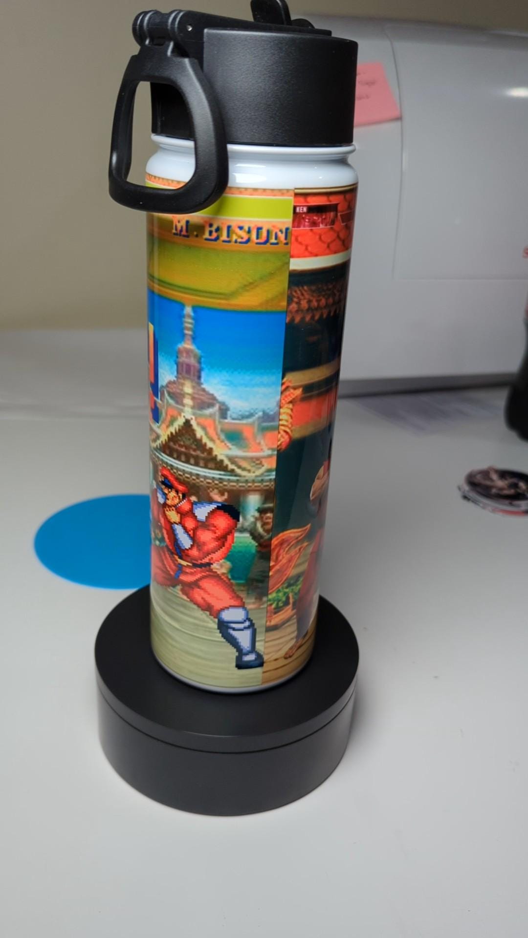 22 Oz Waterbottle inspired by Classic vs Present Street Fighter Ken Edition