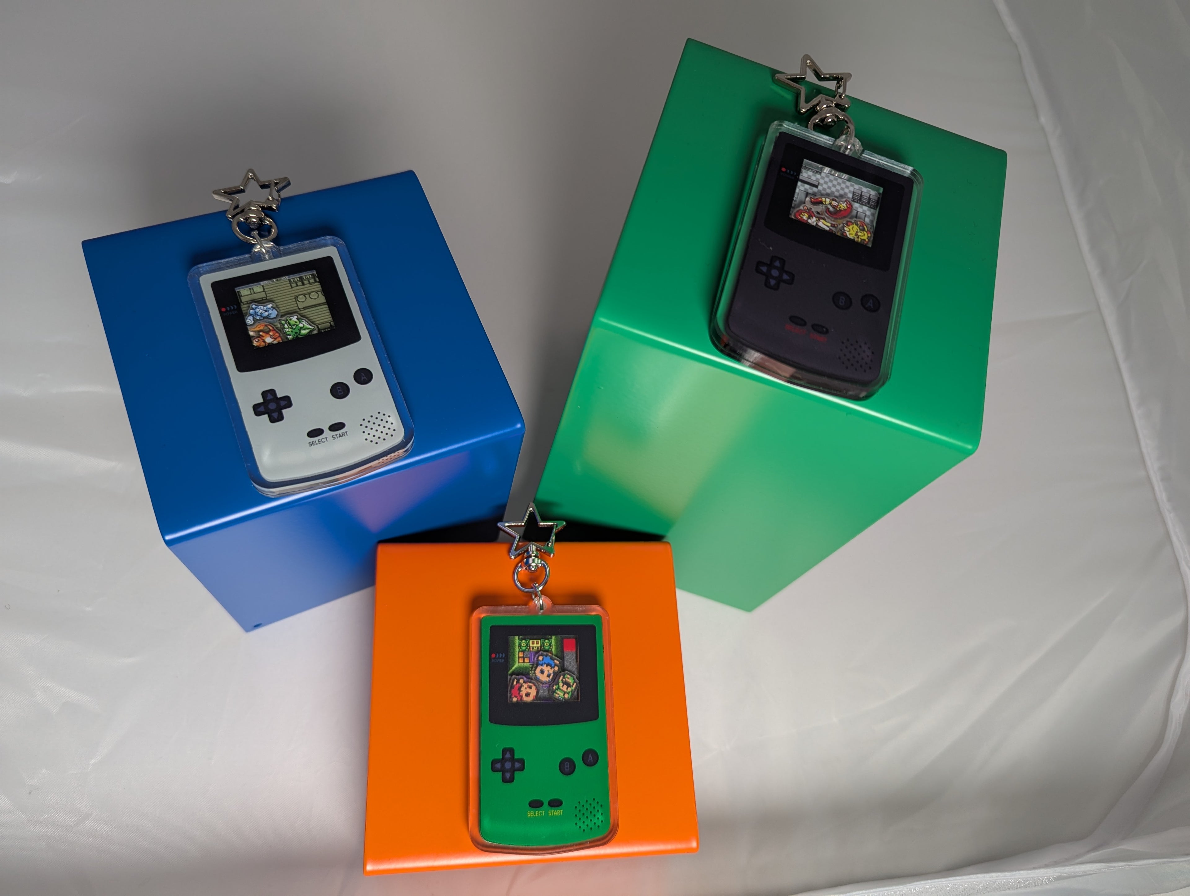 Gameboy shaker keychain inspired by Legend of Zelda
