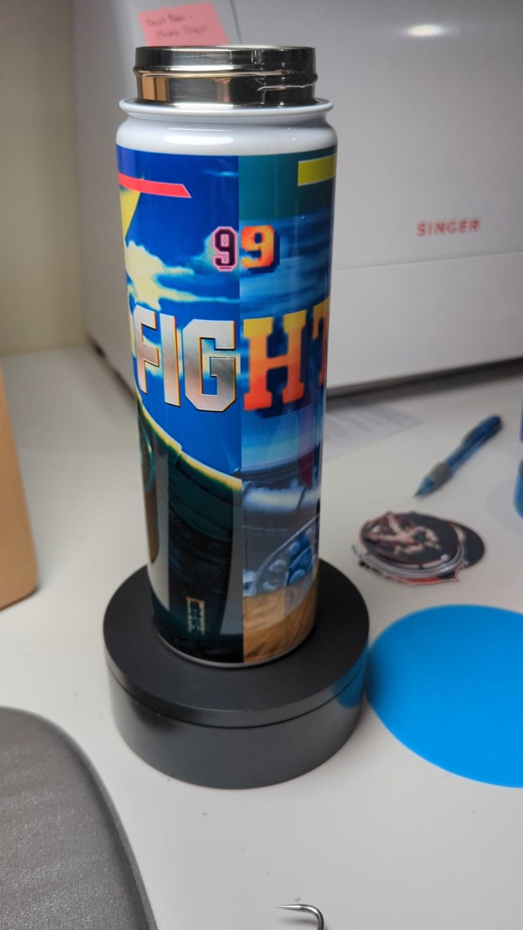 22 Oz Waterbottle inspired by Classic vs Present Street Fighter Chun Li Edition