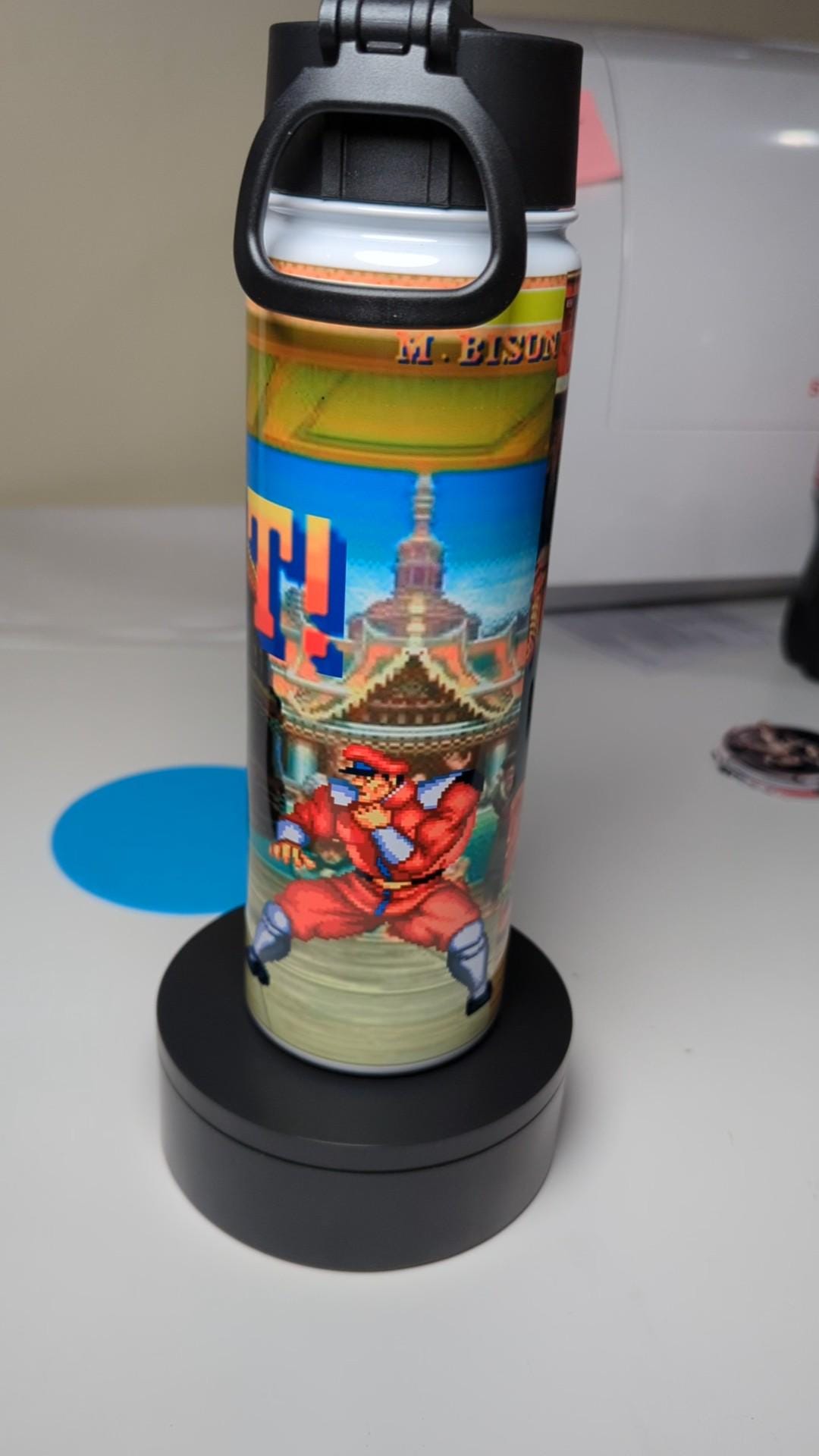 22 Oz Waterbottle inspired by Classic vs Present Street Fighter Ken Edition